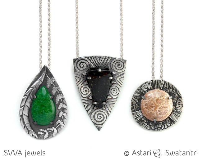 svva-jewels-swatantri-silver-and-stone-pendants